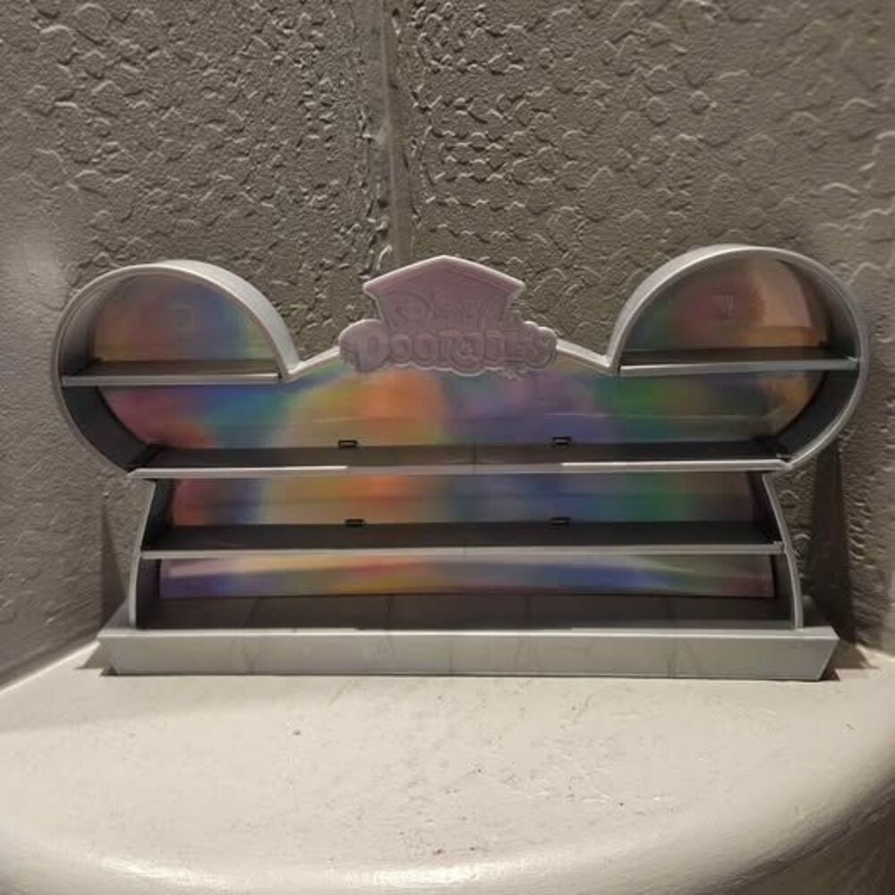 Disney Doorables Figure Display Stand 100 Celebration Of Wonder Silver Ears Case